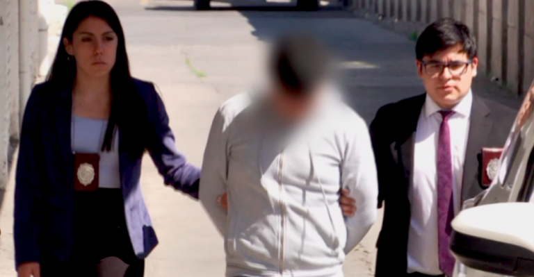 Deben reconstruir su rostro: Joven de 17 años fue agredida por su expololo