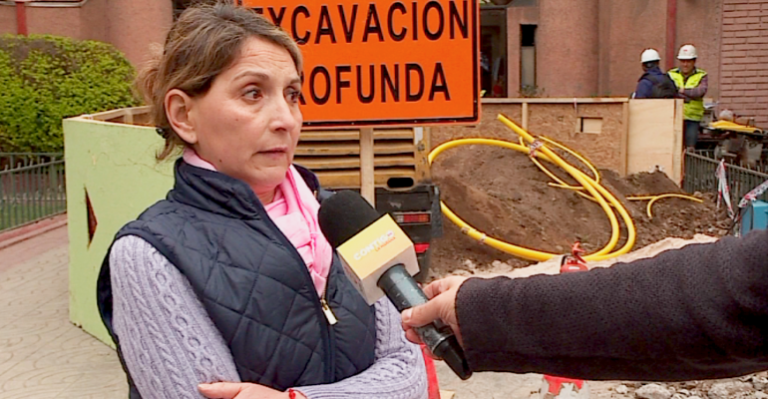 Vecinos reclaman por peligrosa fuga de gas en edificio de Lo Prado