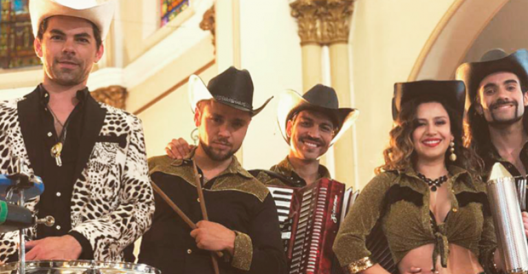 Niños cautivaron y enamoraron con su baile de Vicho y las Gaviotas en redes sociales