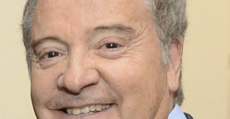 Pollo Fuentes fue insultado por la Brigada Ramona Parra