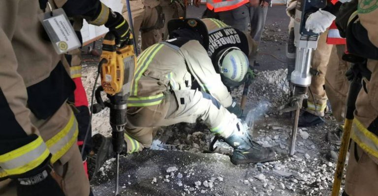 Ladrón quedó atrapado por 50 horas en ducto de ventilación