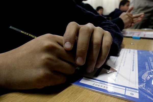 Suspenden aplicación de prueba Simce para segundos medios de todo el país