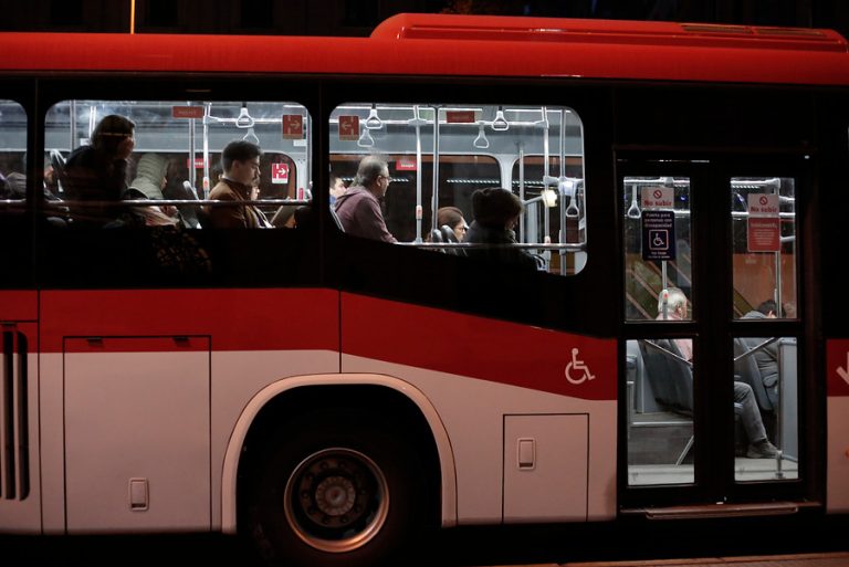 Plan para retomar transporte público: Buses volverán a operar desde las 7:30 am del domingo