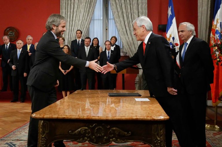 Blumel a Interior, Rubilar a vocería: Piñera realizó ocho cambios en su gabinete tras el estallido social