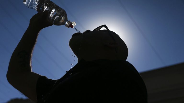 ¡Infierno en octubre!: Valparaíso alcanzó 31,3° junto al mar y Llay Llay llegó a 38,9°