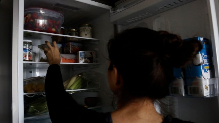 ¿Cómo reutilizar los alimentos en vez de desecharlos?