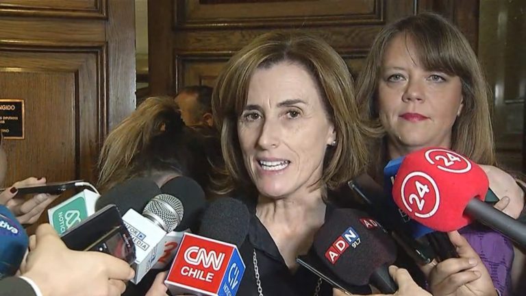 Cubillos pide que Carabineros pueda llegar 