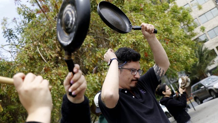 Con Denise Rosenthal, Drefquila y Moral Distraída: Quilicura confirma cacerolazo cultural 