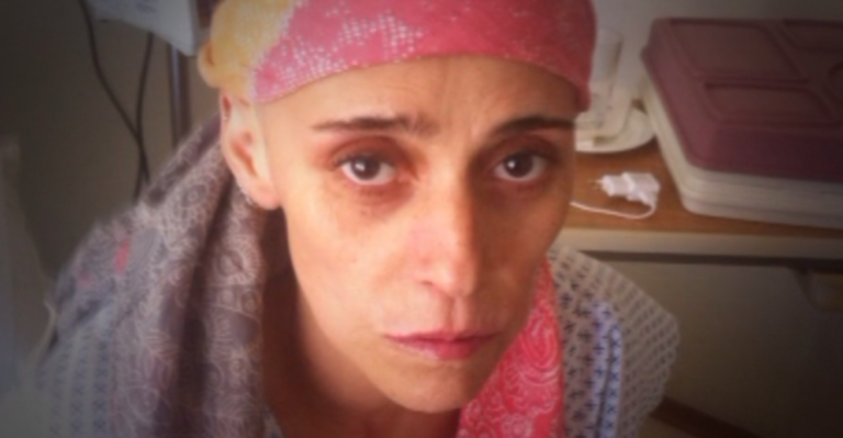 Insólito: Mujer necesita trasplante de médula ósea y no la dejan operarse por su edad