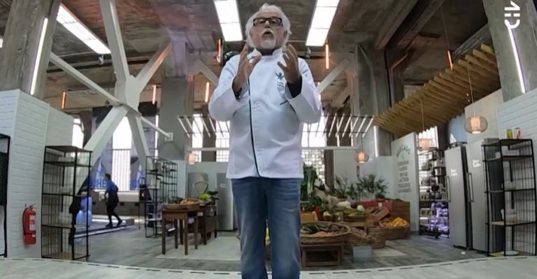 Ennio Carota sorprendió al cantar el clásico Bella Ciao de la serie La Casa de Papel