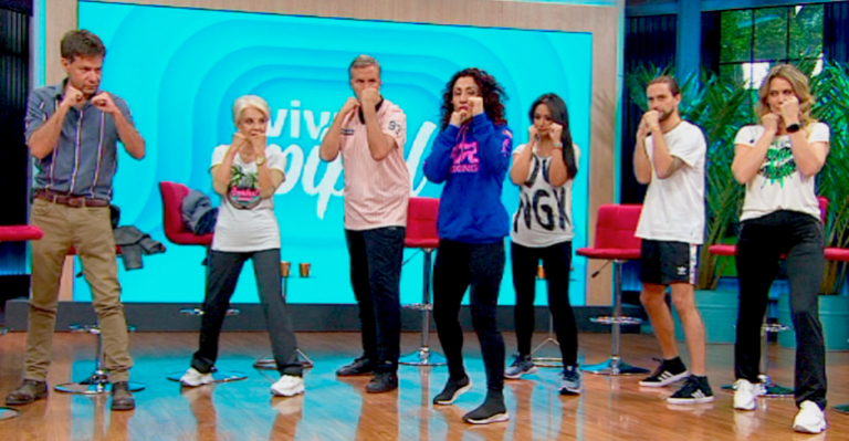 Krespita Rodríguez dio clases de boxeo a equipo de Viva la Pipol