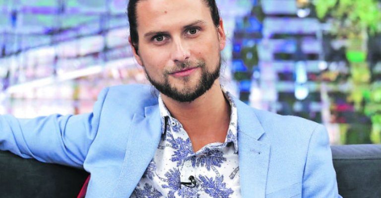 Panel de Tu vida Tu Historia analizó el look de Jean Philippe Cretton