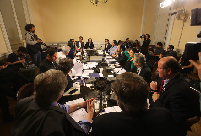 La colación no es parte de la jornada laboral: Comisión de Trabajo aprueba indicaciones del proyecto 40 horas