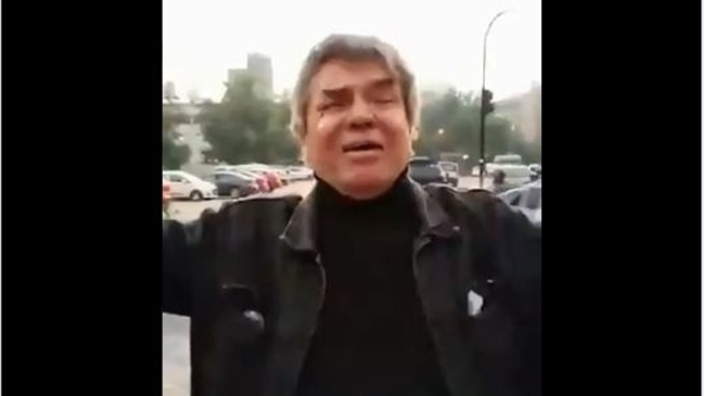 Alejandro Goic denunció haber sufrido agresión de Carabineros tras defender a uniformada