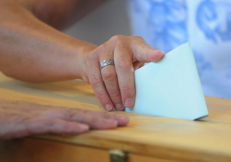 Consulta ciudadana de alcaldes: Sólo podrán votar mayores de 20 años