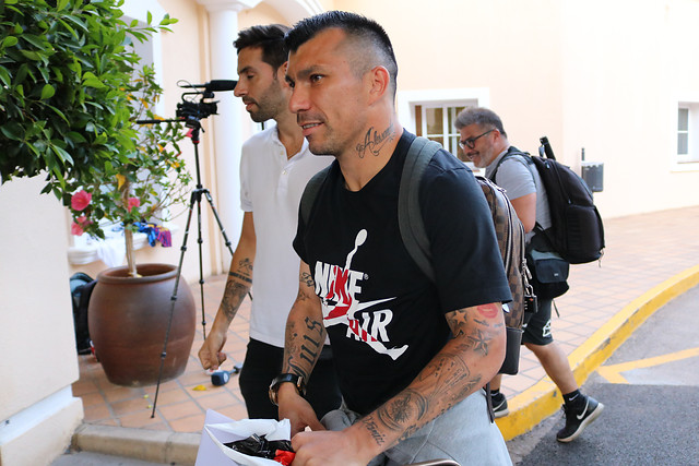Gary Medel confirmó que el plantel quería seguir con las prácticas