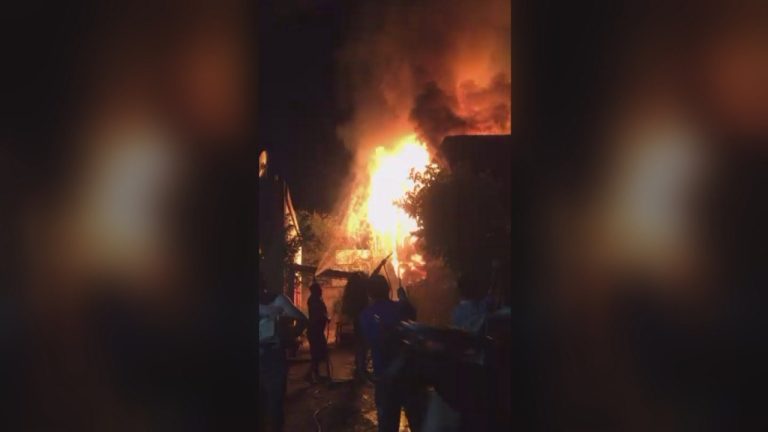 Una madre y su hijo de 8 años fallecieron tras incendio en Peñalolén