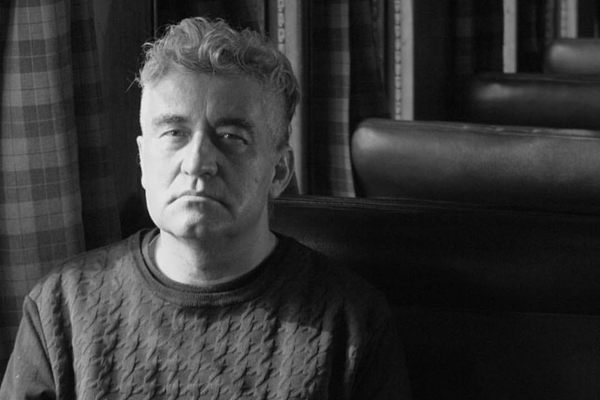Jorge González por protesta de Mon Laferte: 