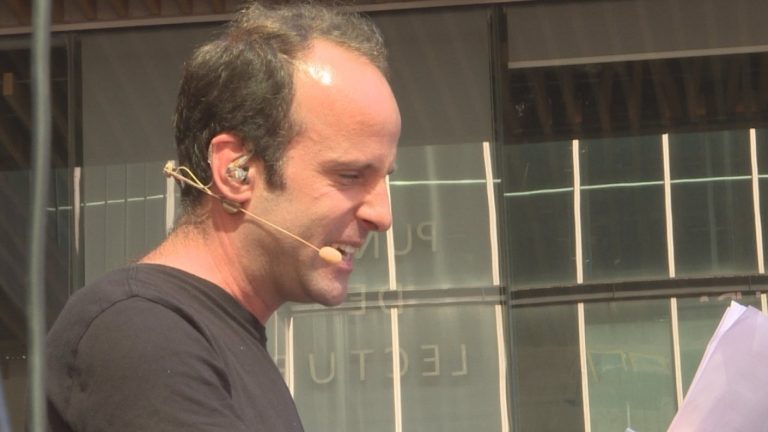 La imitación de Stefan Kramer a Sebastián Piñera donde hizo alusión a Karol Dance