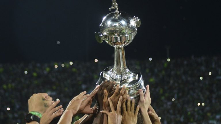 Conmebol confirma que final de la Libertadores se jugará en Lima