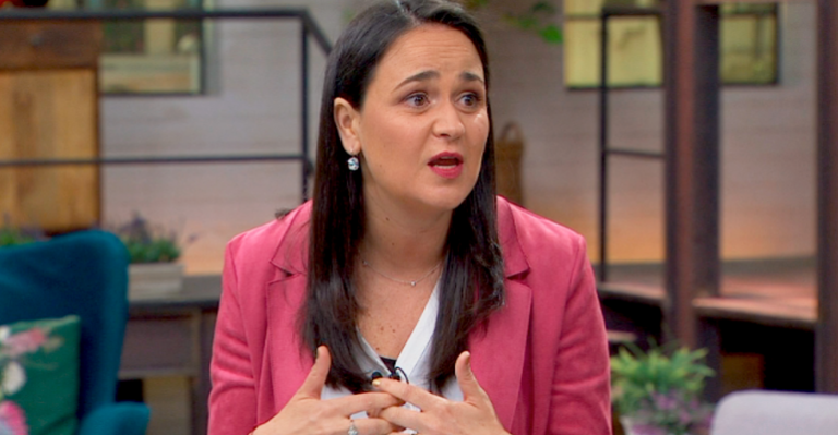 Subsecretaria de la niñez llamó a la ciudadanía a empatizar con carabineros