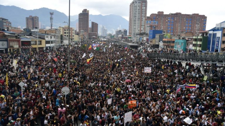 Histórico paro nacional: ¿Por qué están marchando los colombianos?