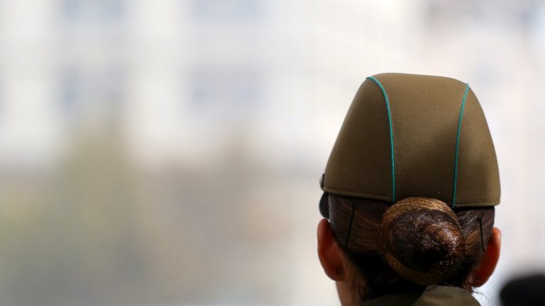 Carabinera fue baleada mientras evitaba un saqueo en Plaza Baquedano: Está internada de gravedad