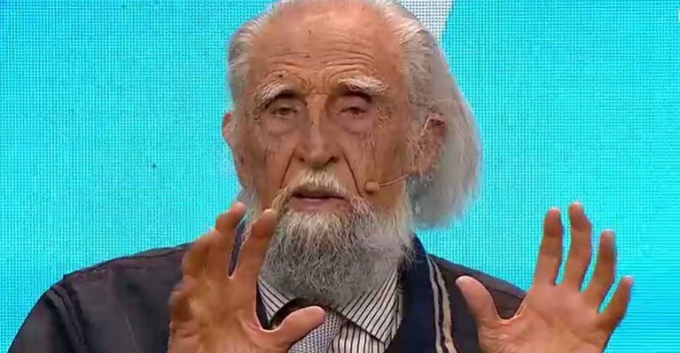 Gastón Soublette analiza el estallido social: “En Chile está despertando algo mucho más profundo”