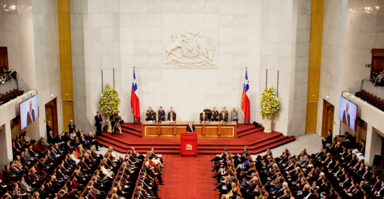 ¿La nueva Constitución podría equilibrar el poder del presidente con el Congreso?