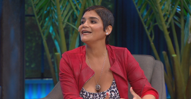 Tras la crisis social Katherine Orellana volvió a vender en la feria