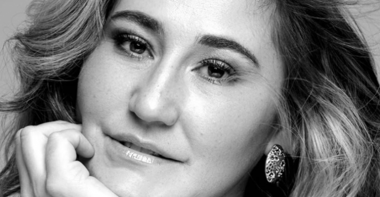 ¡Inesperado! Belén Mora admitió haber tenido una relación amorosa con una mujer