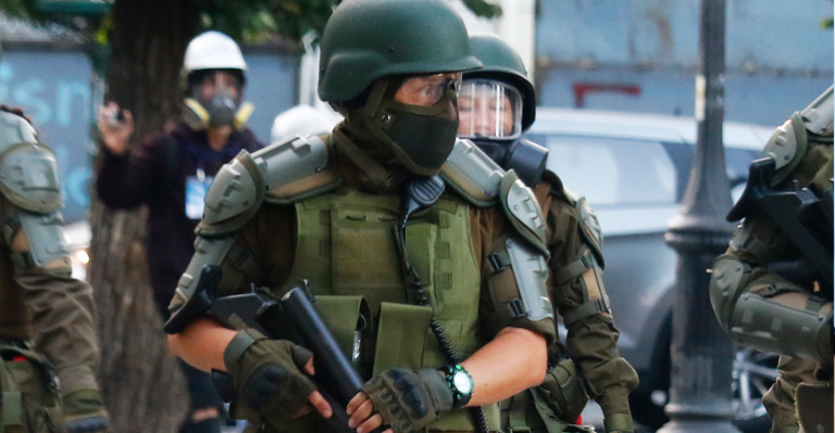 Así es un taller de Derechos Humanos para Carabineros