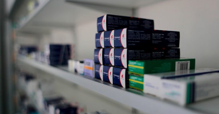 Conoce detalles sobre el acuerdo para bajar el precio de los medicamentos