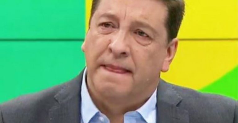 Testimonio de mujer sobre demandas sociales emocionó hasta las lágrimas a Julio César Rodríguez