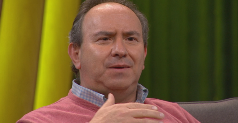 Exsacerdote Rodrigo Tupper: “Me parece brutal que tengamos 20 muertos a causa de manifestaciones de la ciudadanía”