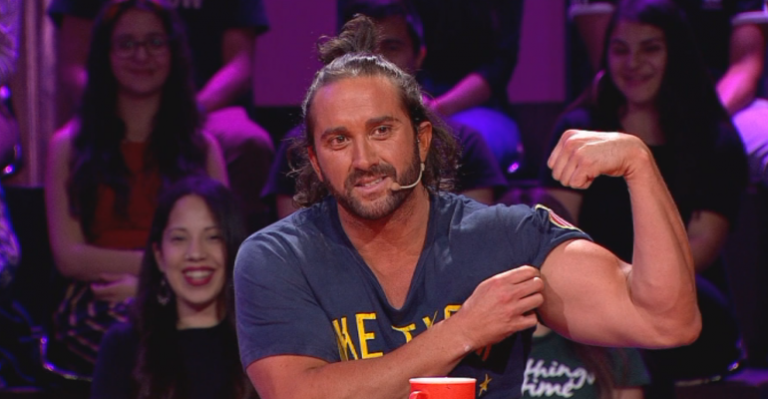 Arturo Longton sorprendió con nuevo look musculoso en Pasapalabra