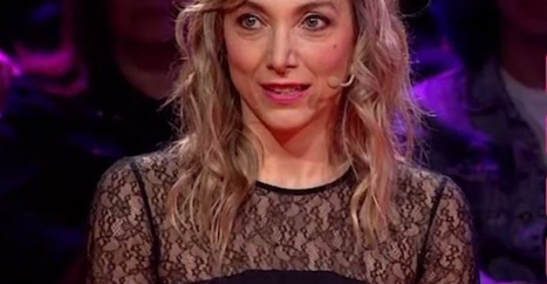 ¿Pasalapalabra? El singular error de Jenny Cavallo que sacó risas