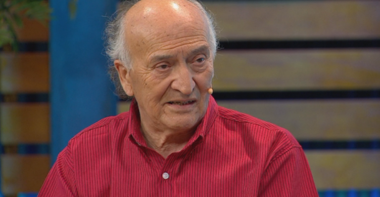 Ex profesor del Instituto Nacional: “Es muy importante escuchar a los jóvenes”