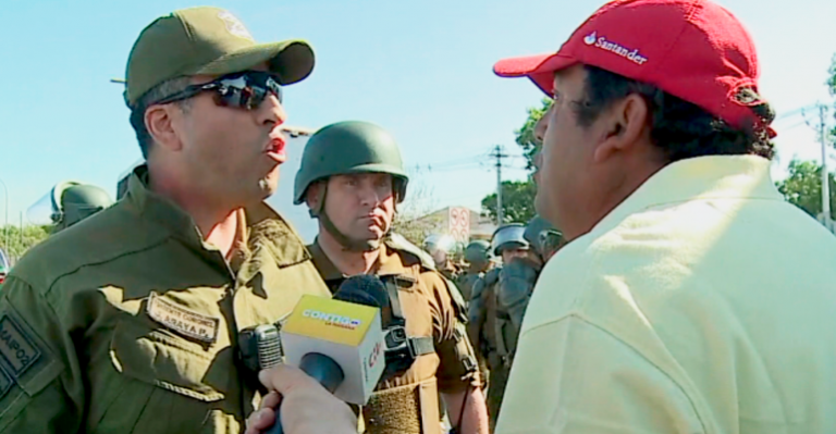 Camionero se enfrentó a Carabineros: “Nos queremos manifestar, estamos en democracia”