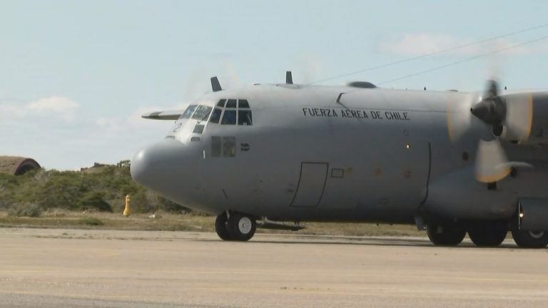 FACh informó a familias de pasajeros del avión Hércules que encontraron restos de personas