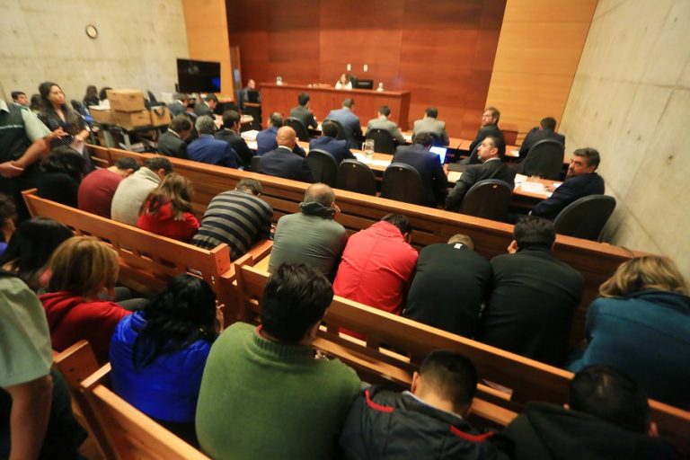 Caso Minvu: 7 de los 21 imputados quedaron en prisión preventiva