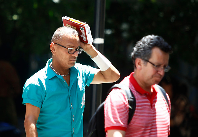 Olas de calor podrían llegar hasta los 40° en espacios cerrados: La primera llegará entre Navidad y año nuevo