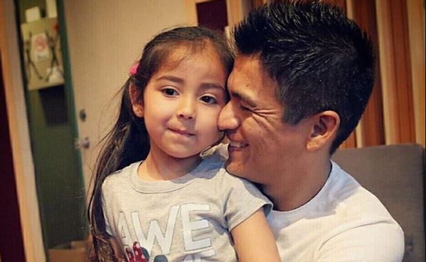 Américo demostró cuánto sabe de su hija en este juego de Tu Vida Tu Historia