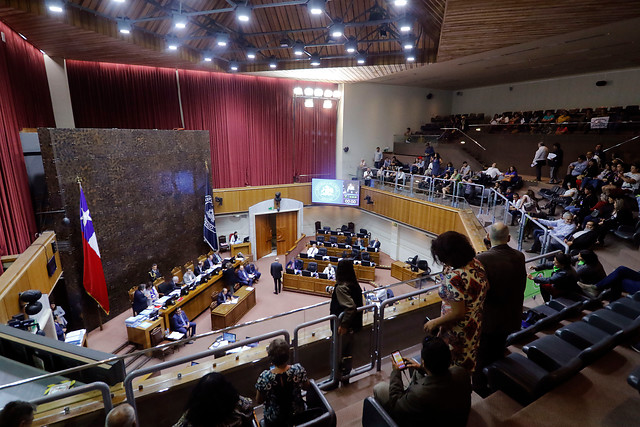 Senado aprueba proyecto de reajuste al sector público pero rechaza artículo sobre teletrabajo