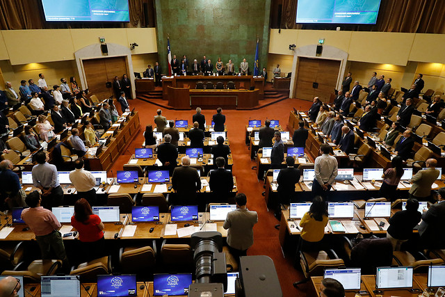 Diputados rechazaron paridad de género y cupos para pueblos originarios por falta de quórum