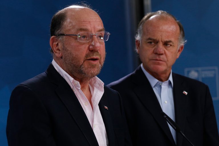 Alfredo Moreno y suministro de agua potable: “La ciudad que más nos preocupa es Santiago”