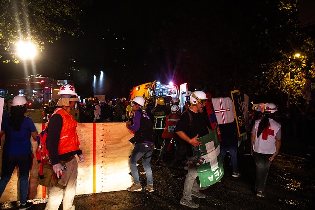 Una persona muere durante las manifestaciones registradas este viernes en el centro de Santiago
