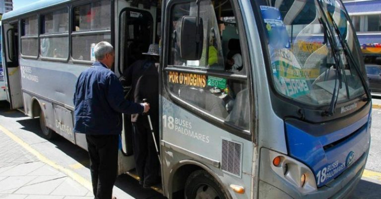 Municipalidad de Graneros implementa transporte público gratuito para adultos mayores