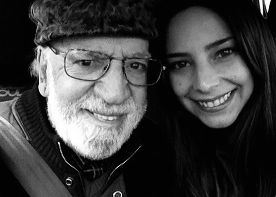 Daniela Castillo se emocionó al hablar de la hermosa relación con sus padres adoptivos