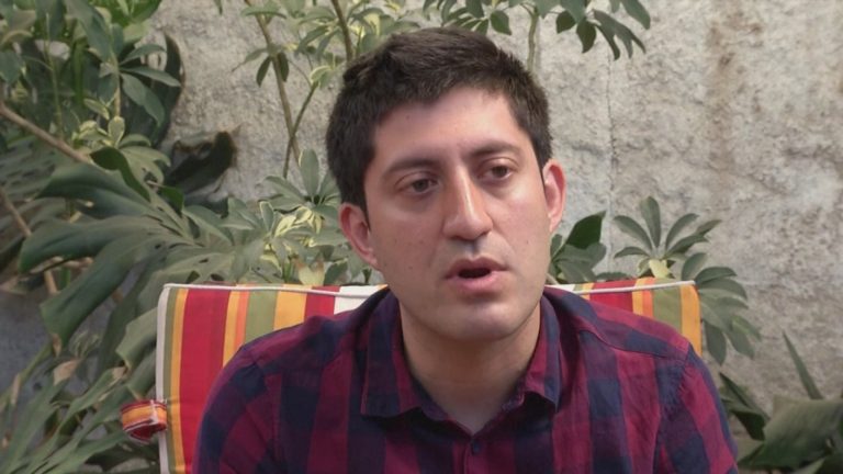 Hermano de Gustavo Gatica: 